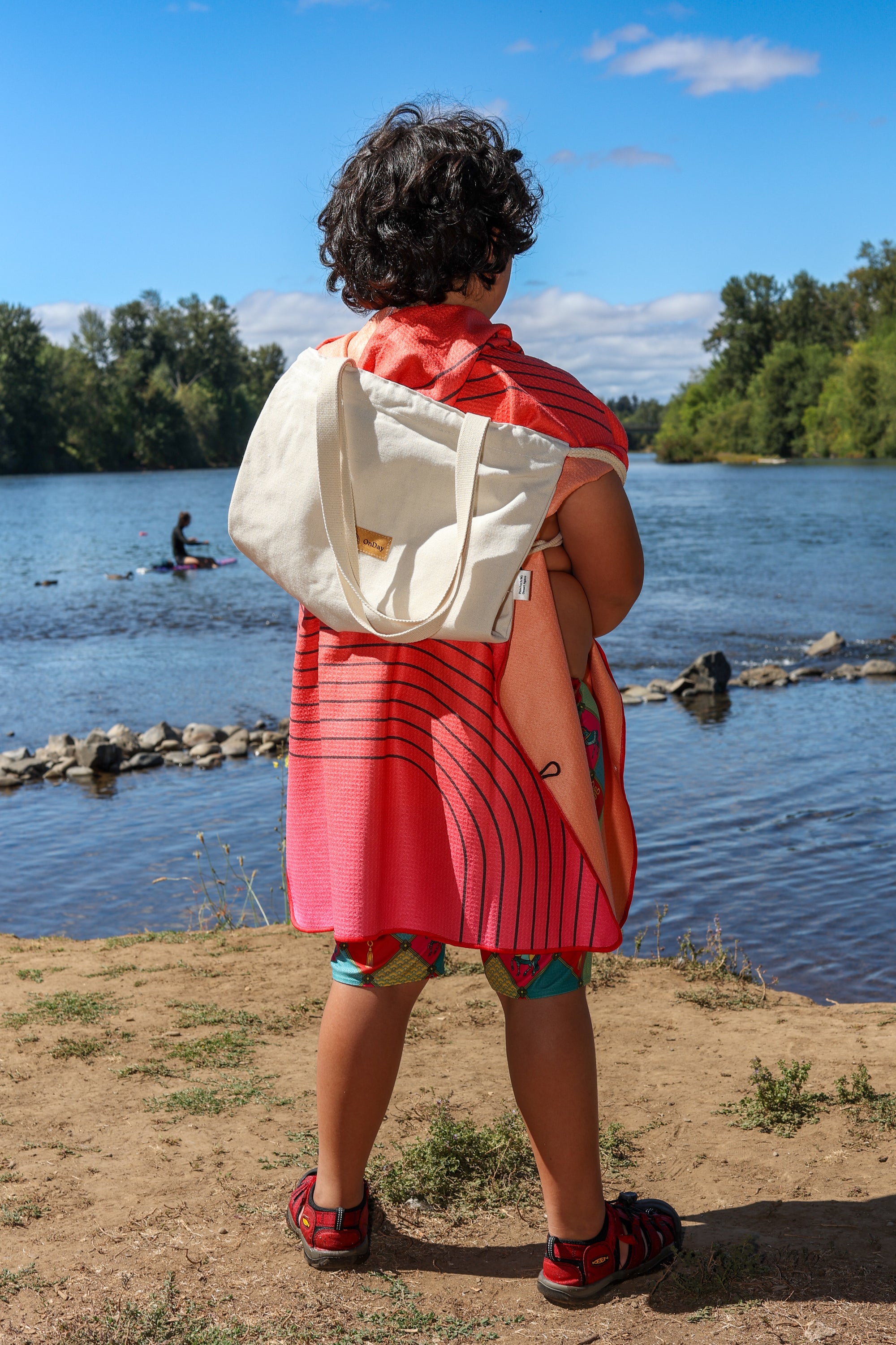 Coral Bloom Poncho+ Towel