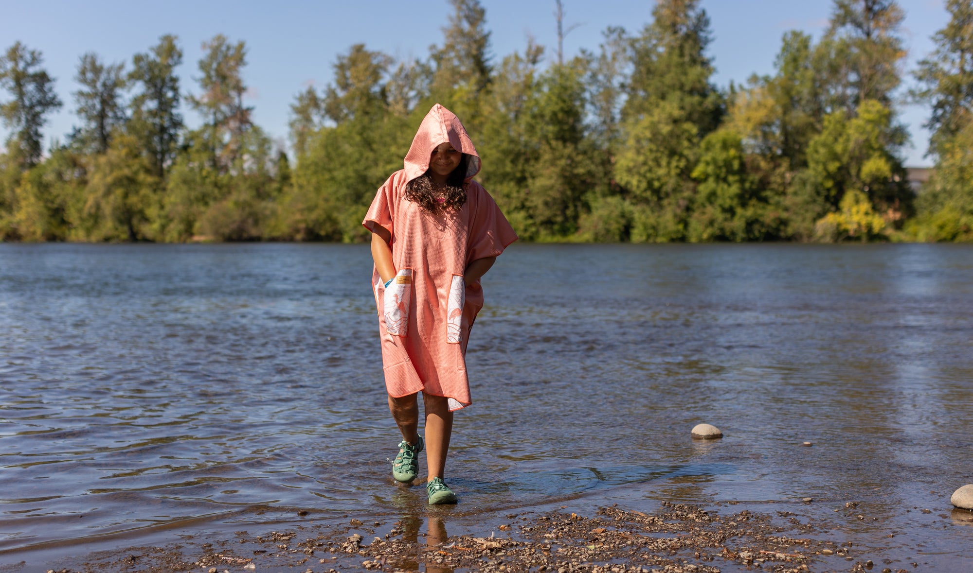 Heron Coast Poncho+ Towel